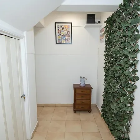 Pontinha White House Lisbon