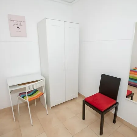 Apartment Pontinha White House *