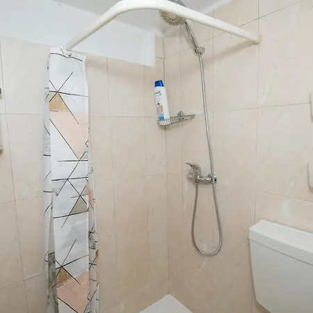 Pontinha White House Apartment